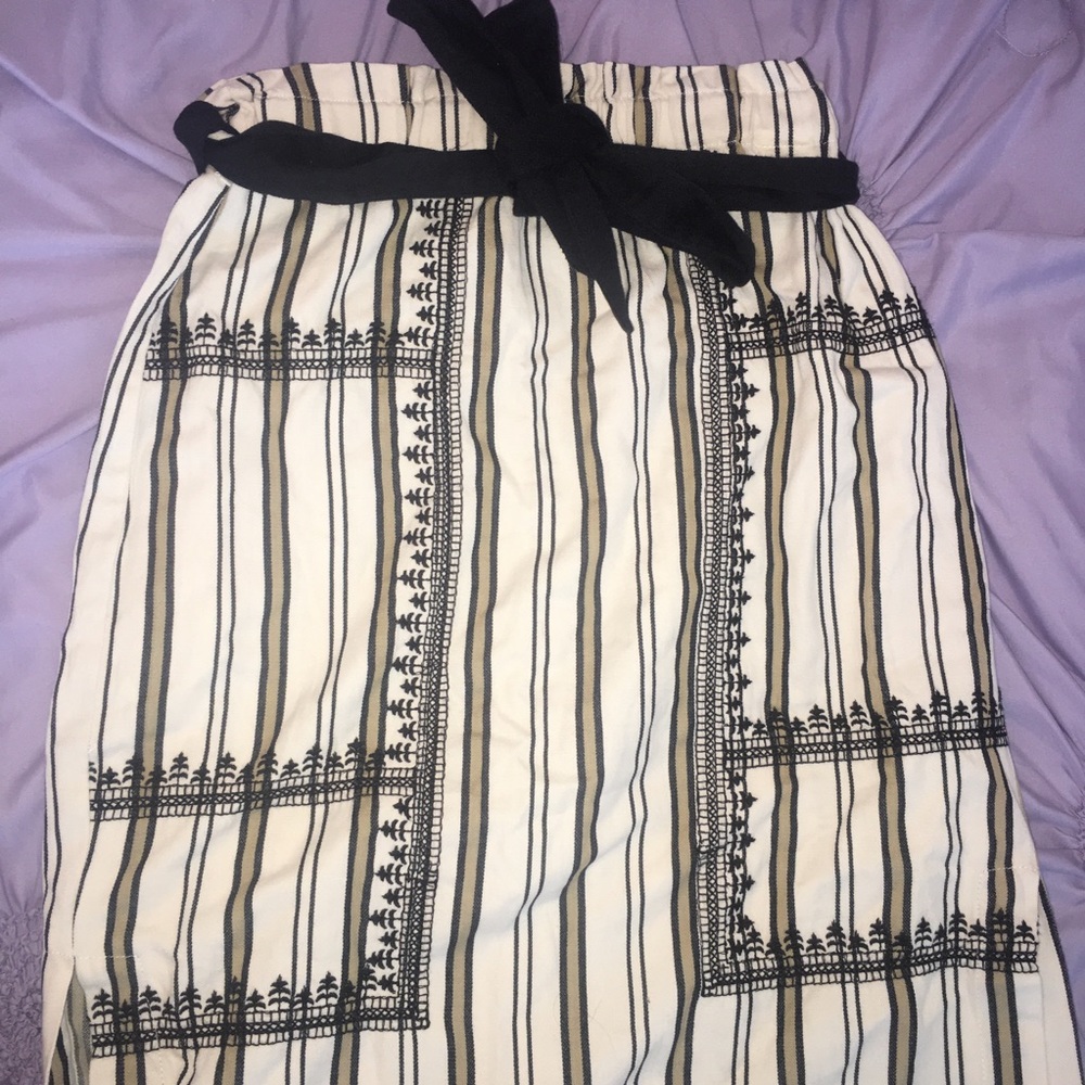 Zara Skirt ⚓️
